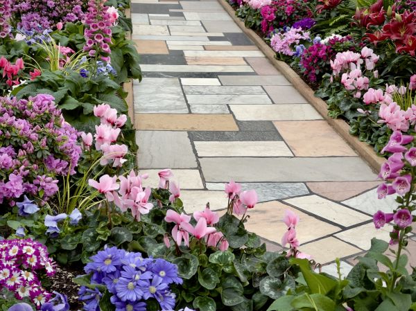Cost of Garden Path Installation in Los Gatos